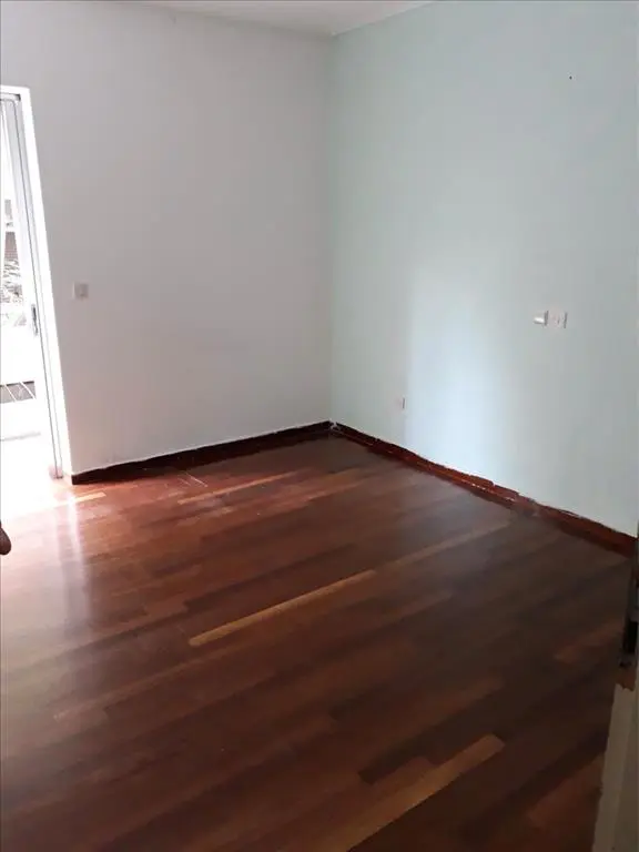 2-bedroom Flat In Marousi, Greece (87 M²)