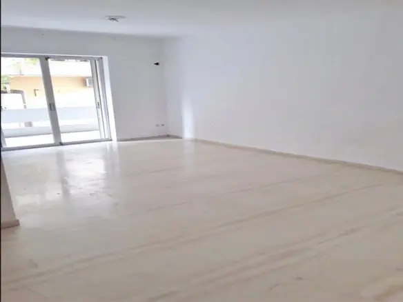 2-bedroom Flat In Marousi, Greece (87 M²)