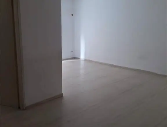 2-bedroom Flat In Marousi, Greece (87 M²)