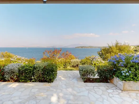 Hotel In Corfu, Greece (350 M²)