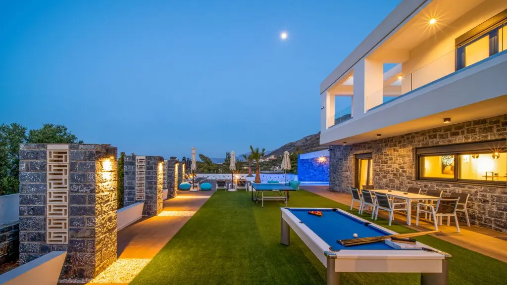Villa Of 240 M² In Crete