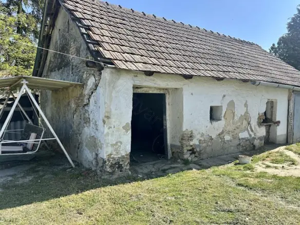 House Of 100 M² In Karmacs, Zala