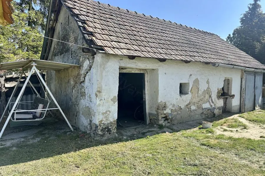 House Of 100 M² In Karmacs, Zala