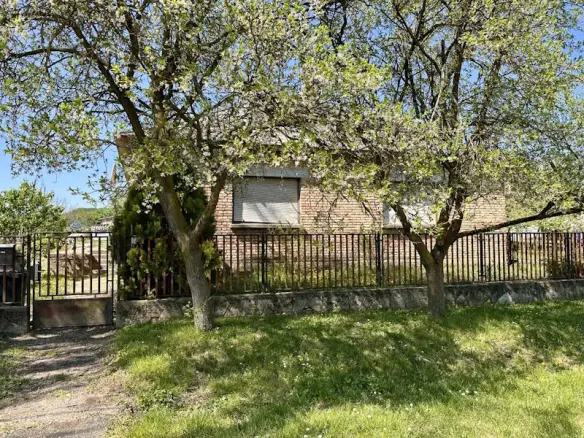 House Of 120 M² With A Garden In Pakod, Zala