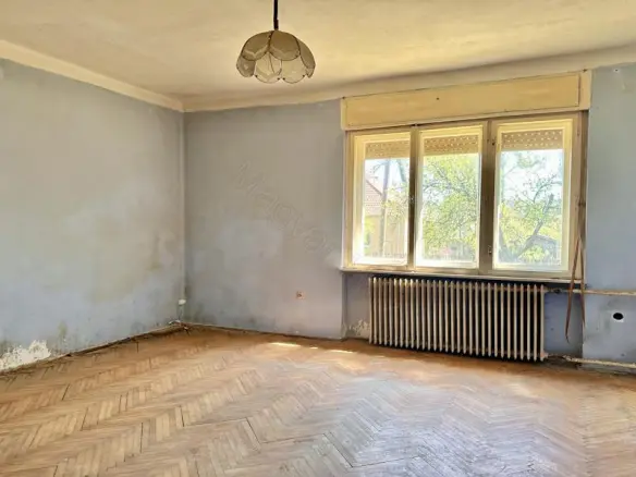 House Of 120 M² With A Garden In Pakod, Zala