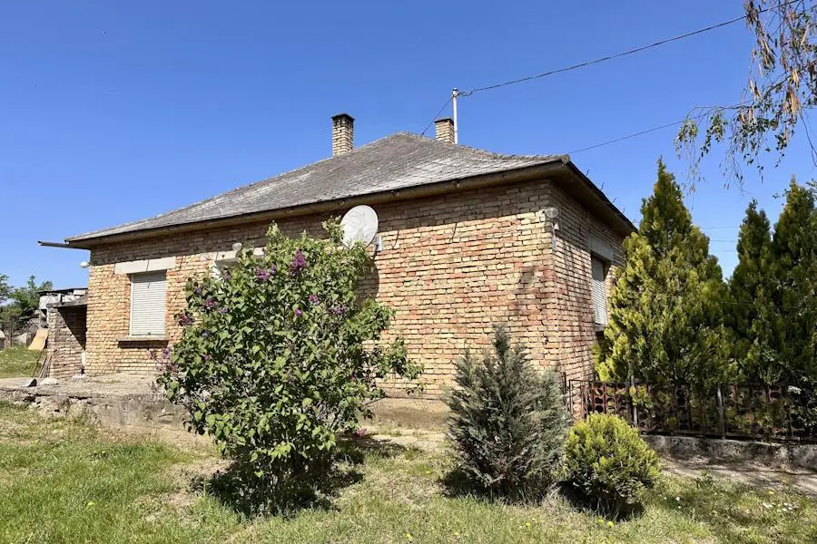 House Of 120 M² With A Garden In Pakod, Zala