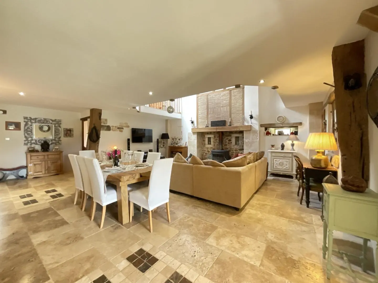 House Of 180 M² With Swimming Pool, Garden And Views In Ribérac