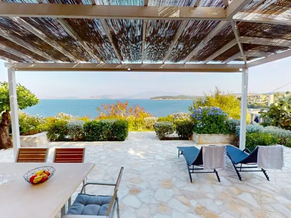 Hotel Of 350 M² In Corfu