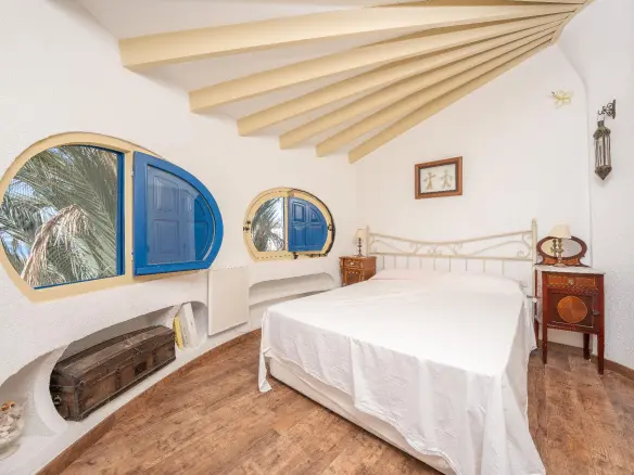 4-bedroom Villa In El Campello, Spain (245 M²)