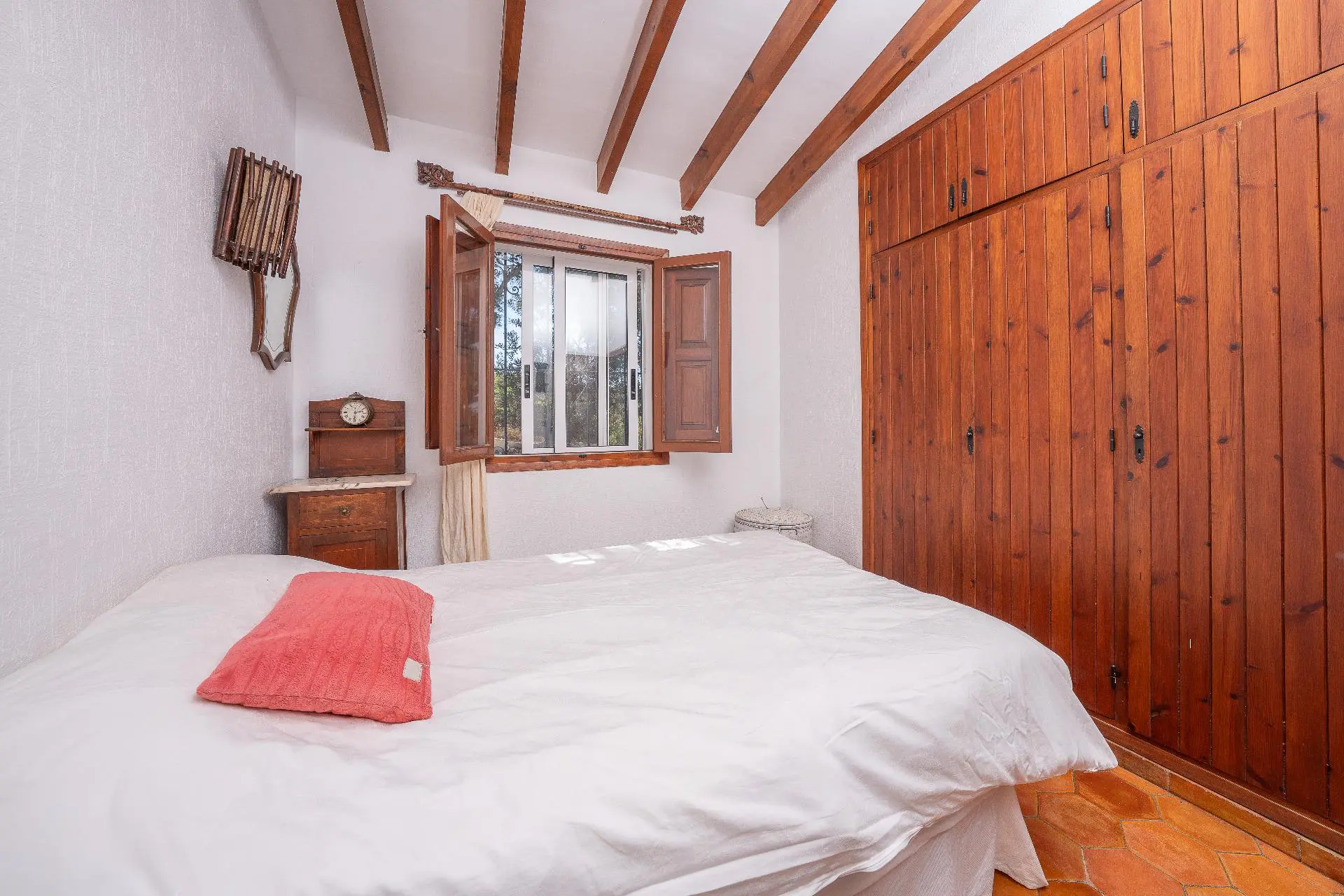 Villa Of 245 M² In El Campello, Spain