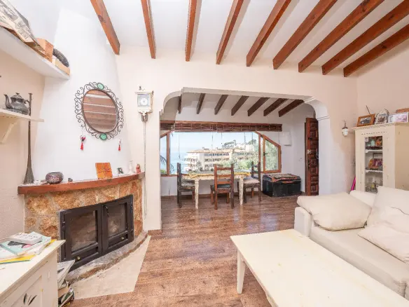 4-bedroom Villa In El Campello, Spain (245 M²)