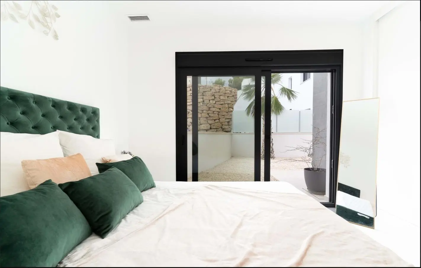 Villa Of 250 M² In Finestrat, Spain