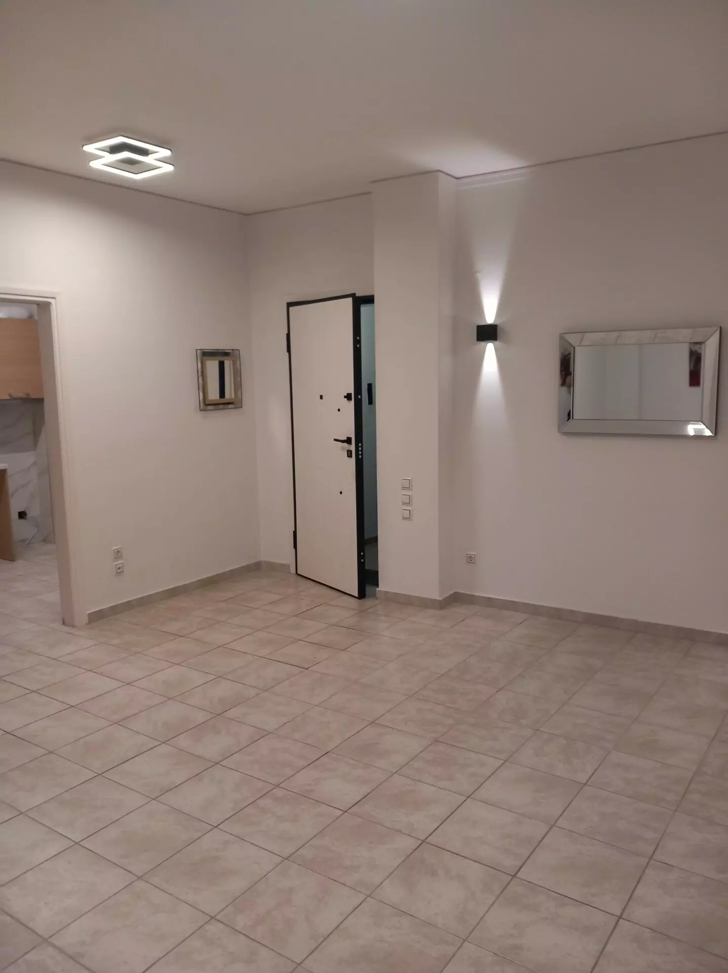 Apartment 71 M² With City View In Patras, Greece