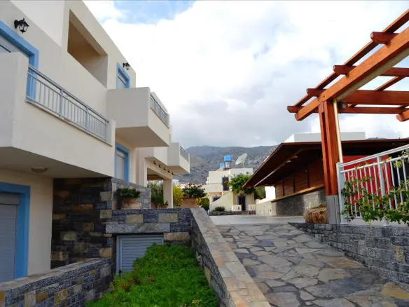 Hotel In Elounda, Greece (1.100 M²)