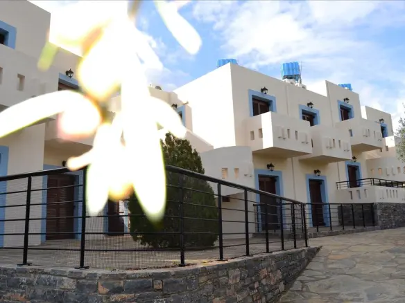 Hotel In Elounda, Greece (1.100 M²)