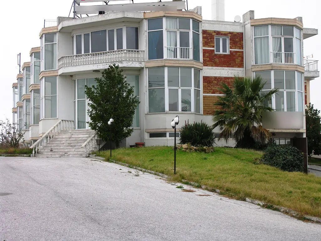 Commercial Property Of 3000 M² In The Suburbs Of Thessaloniki