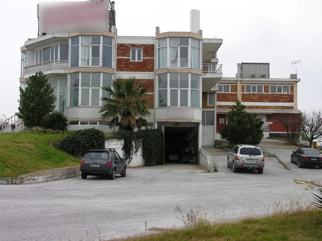 Commercial Property Of 3000 M² In The Suburbs Of Thessaloniki