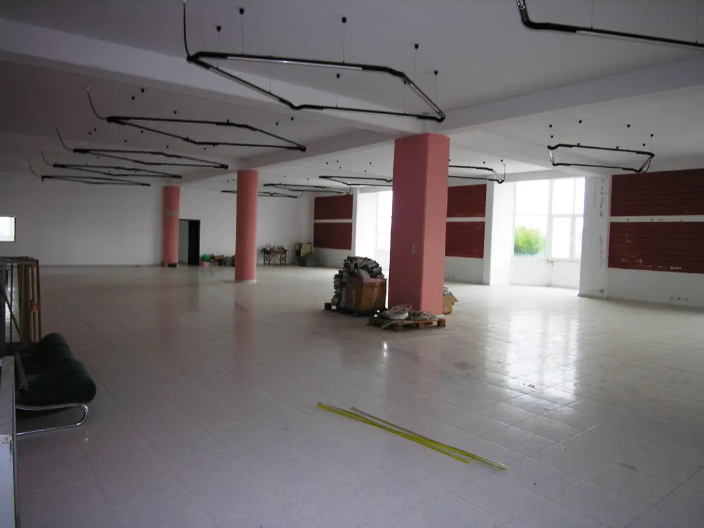 Commercial Property Of 3000 M² In The Suburbs Of Thessaloniki
