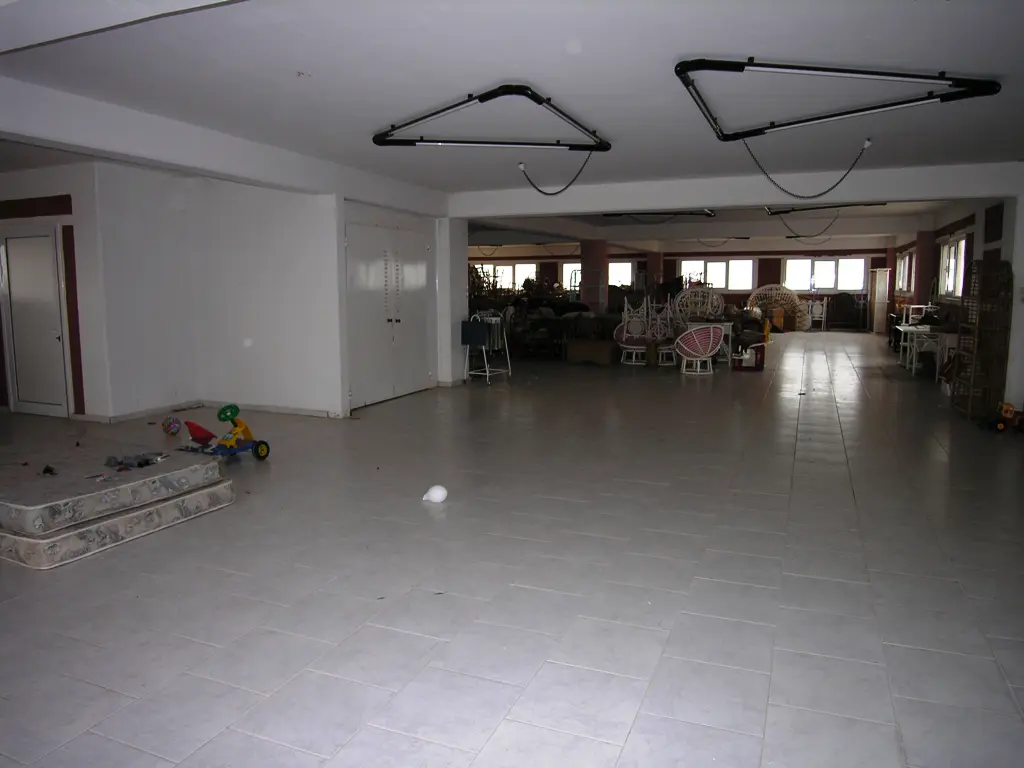 Commercial Property Of 3000 M² In The Suburbs Of Thessaloniki