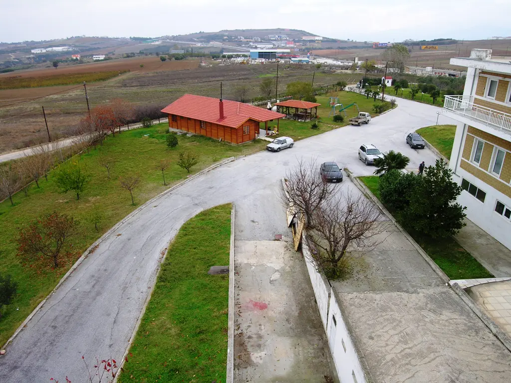 Commercial Property Of 3000 M² In The Suburbs Of Thessaloniki