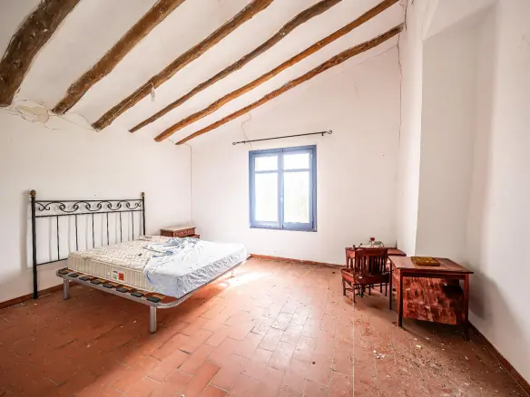 4-bedroom Country House In Moratalla, Spain (266 M²)