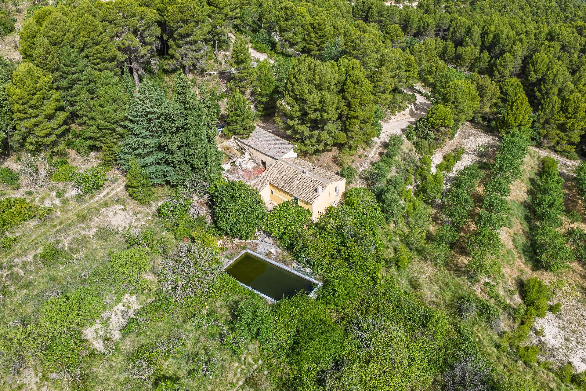 Country House Of 266 M² In Moratalla, Spain