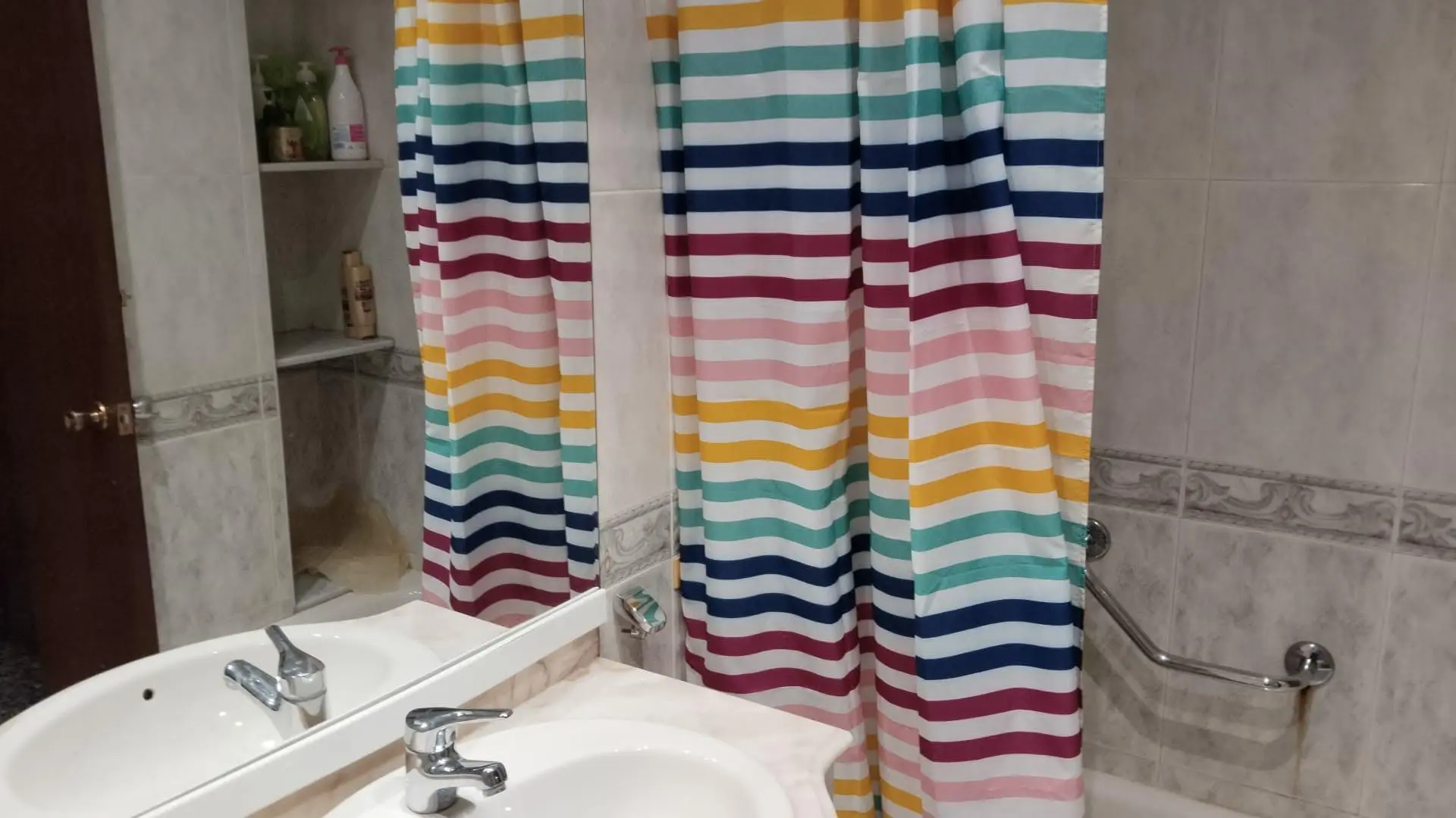 Flat Of 180 M² In Elche, Spain