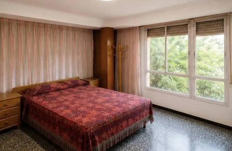 Flat Of 180 M² In Elche, Spain