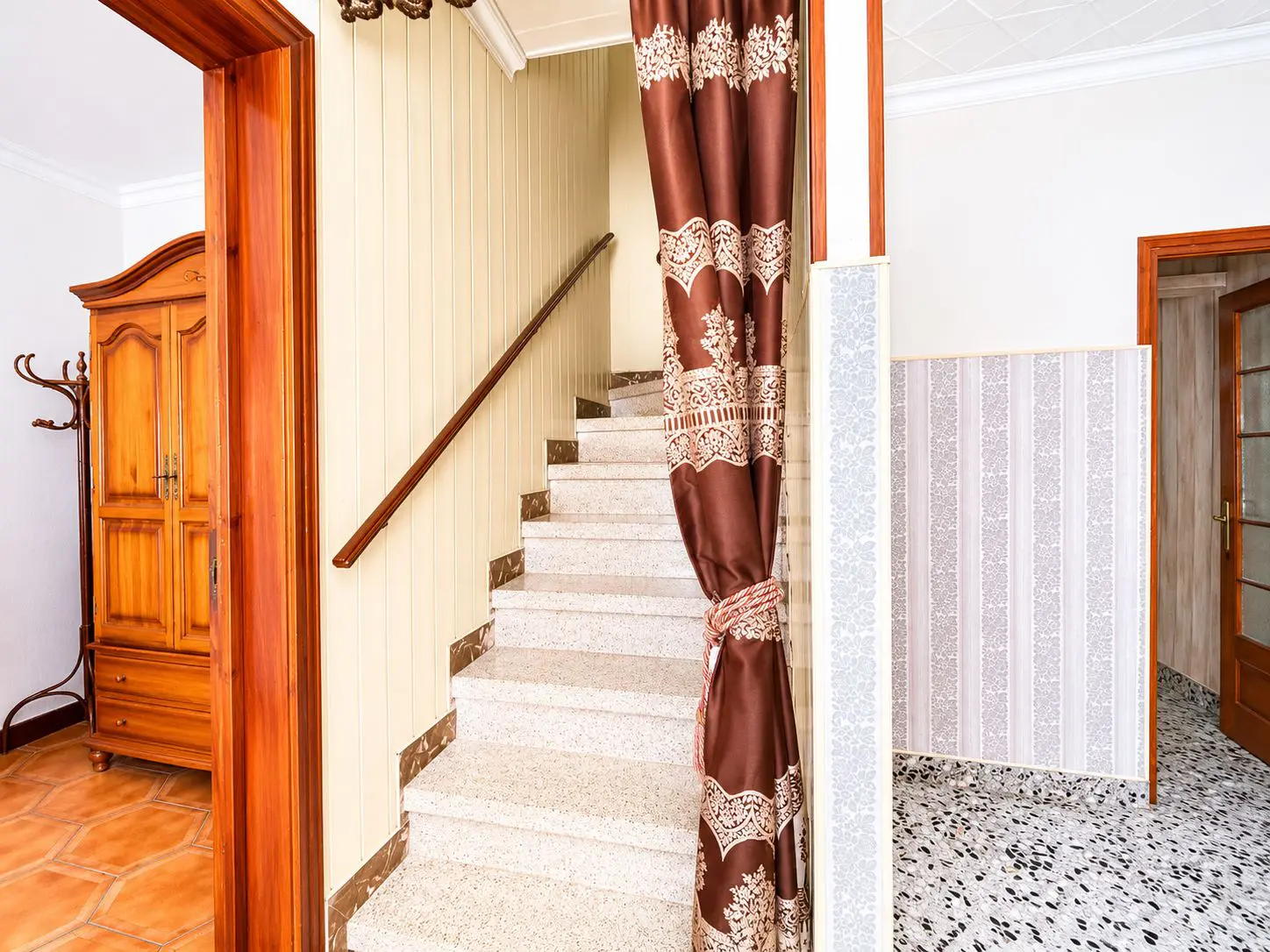 Town House Of 205 M² In Teulada, Spain