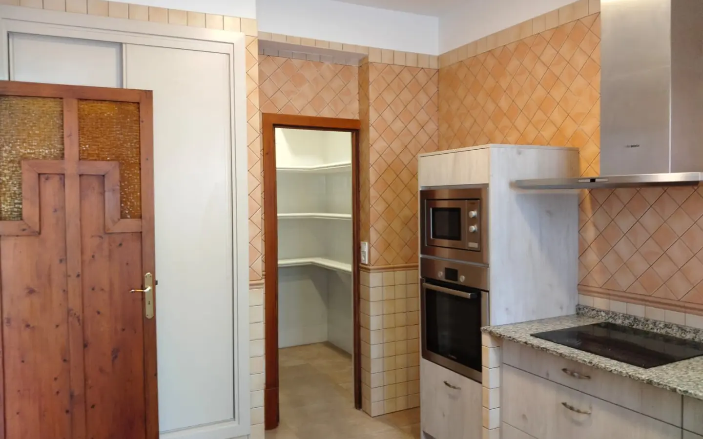 5-bedroom Apartment In Palma De Mallorca, Spain (240 M²)