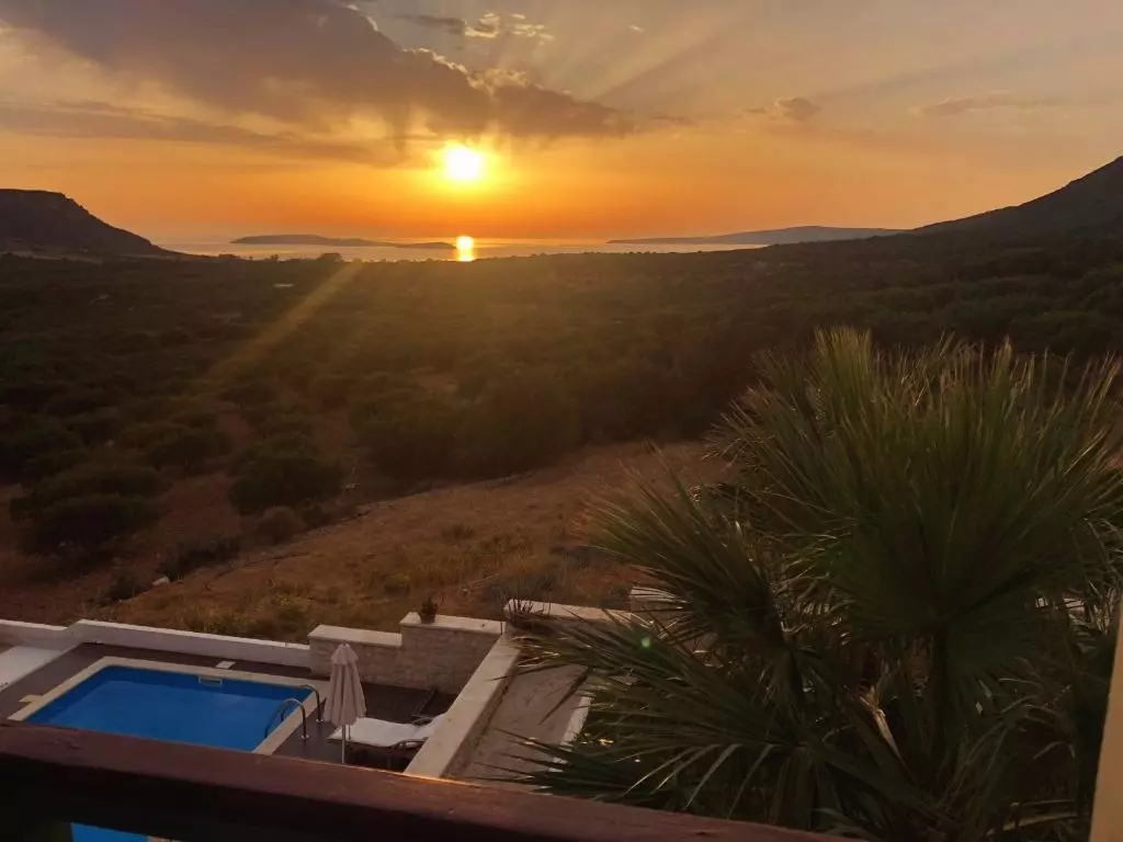 Prime Coastal Hospitality Investment In Palekastro, Crete
