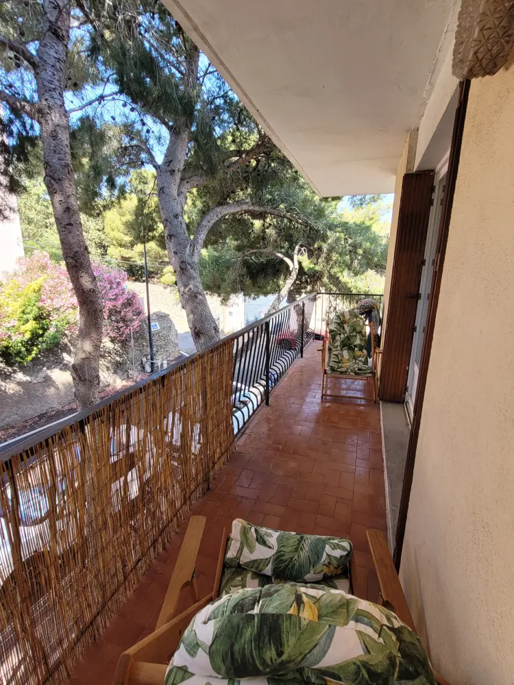 Apartment Of 85 M² In Sete, France