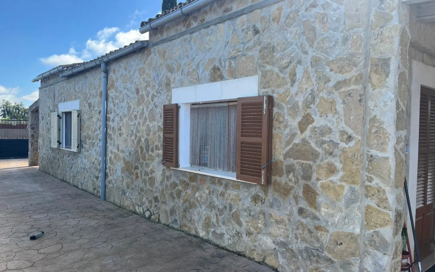 3-bedroom Finca In Consell, Spain (233 M²)