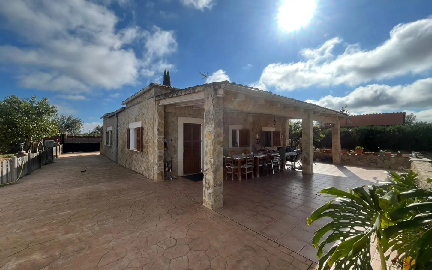 3-bedroom Finca In Consell, Spain (233 M²)
