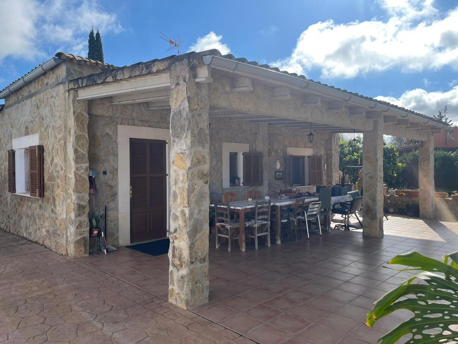 Farm Of 233 M² In Consell