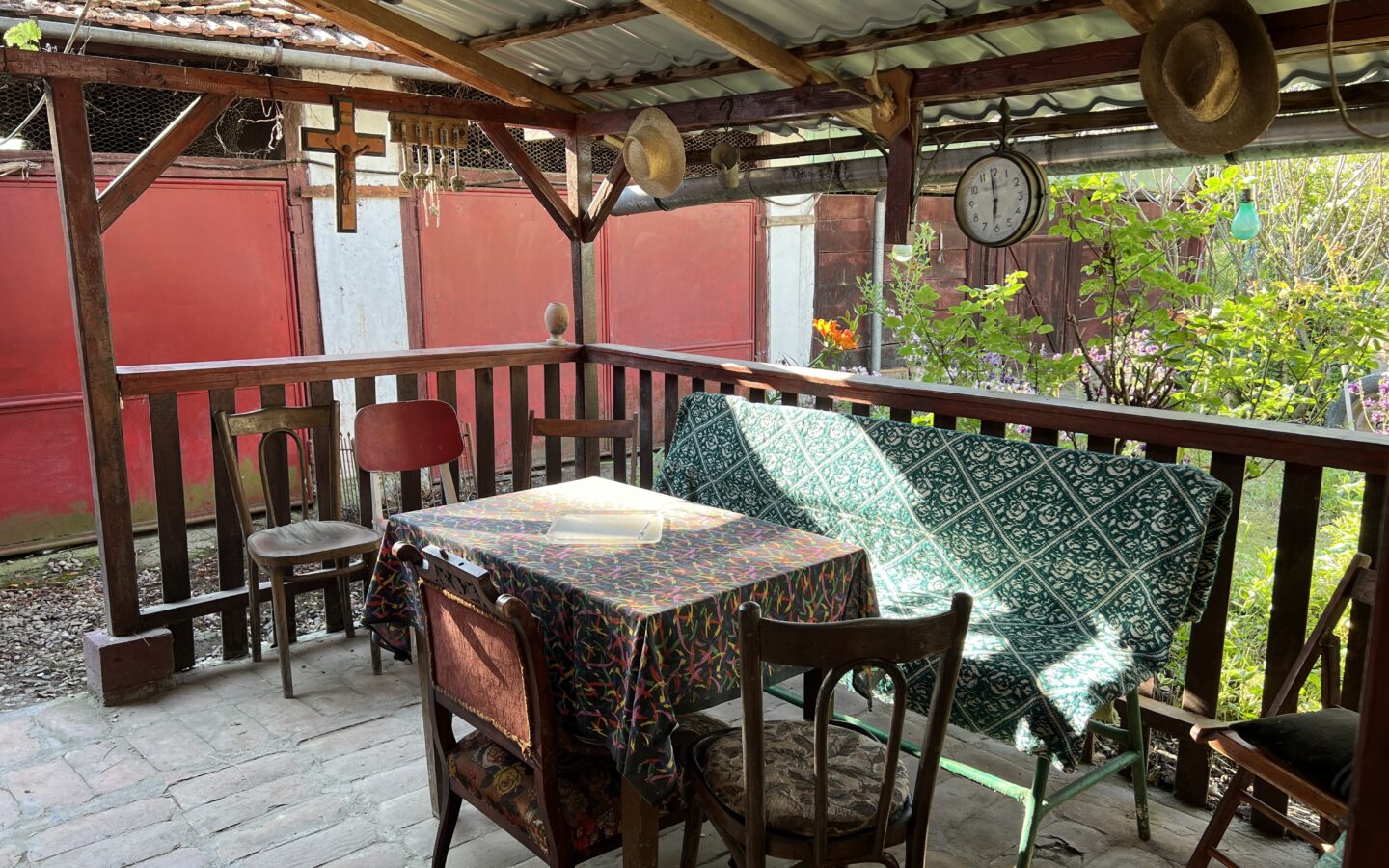 Arad – Sat. Pescari – Casa Mare și Frumoasă, Cu Grădină și Pomi Fructiferi