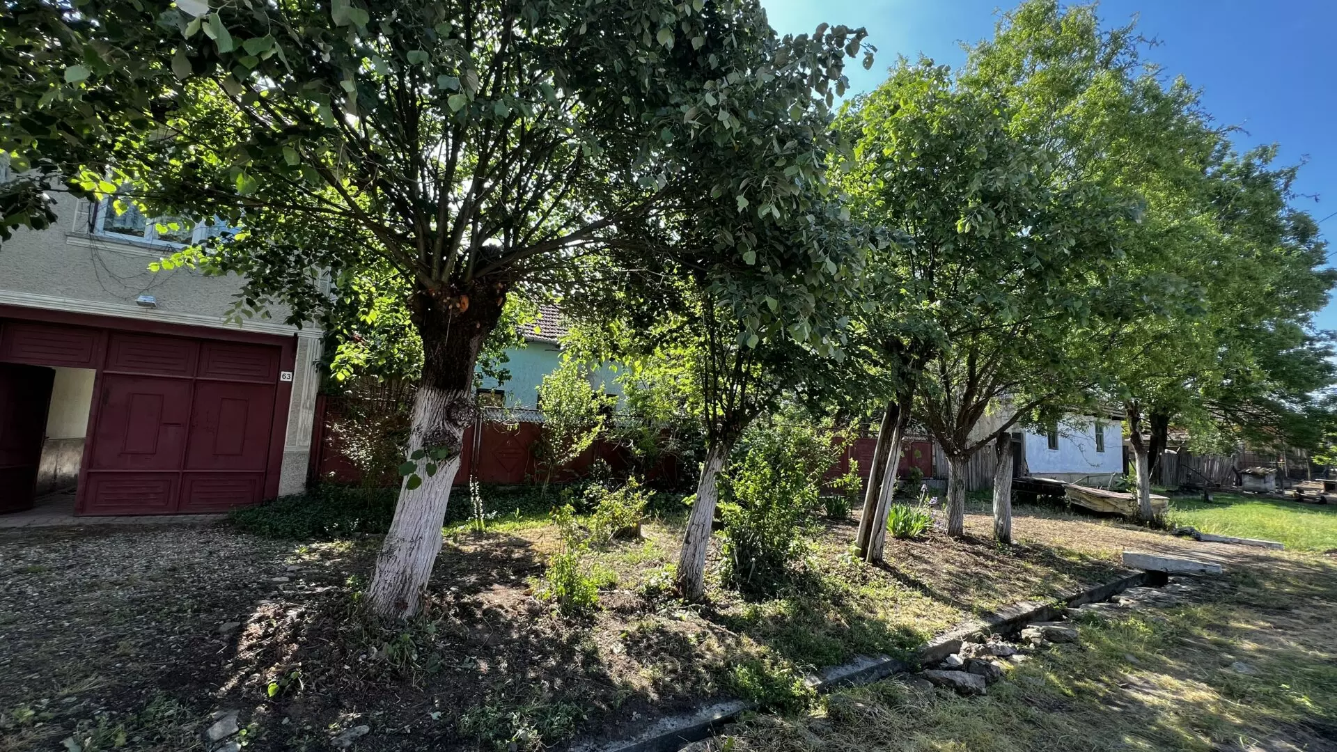 Arad – Sat. Pescari – Casa Mare și Frumoasă, Cu Grădină și Pomi Fructiferi
