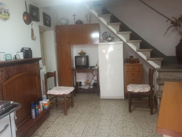 Townhouse Of 110 M² In Tuscany