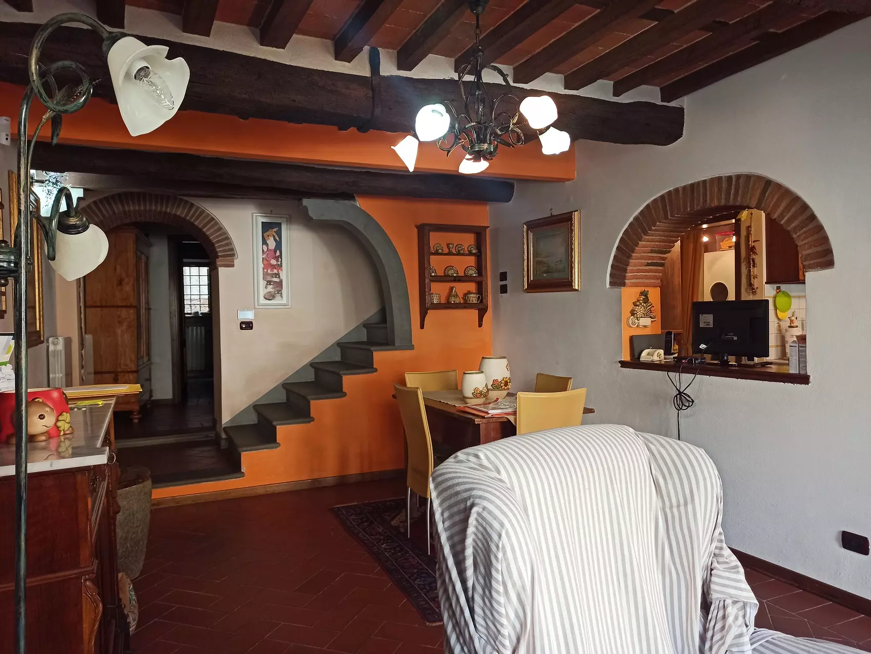 Terraced House Of N/a M² With Ready To Move In Features In Tuscany