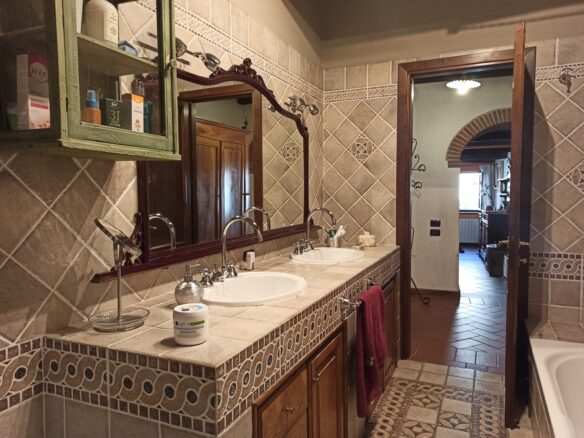 Terraced House 4 Bedrooms Ready-to-move- In Tuscany
