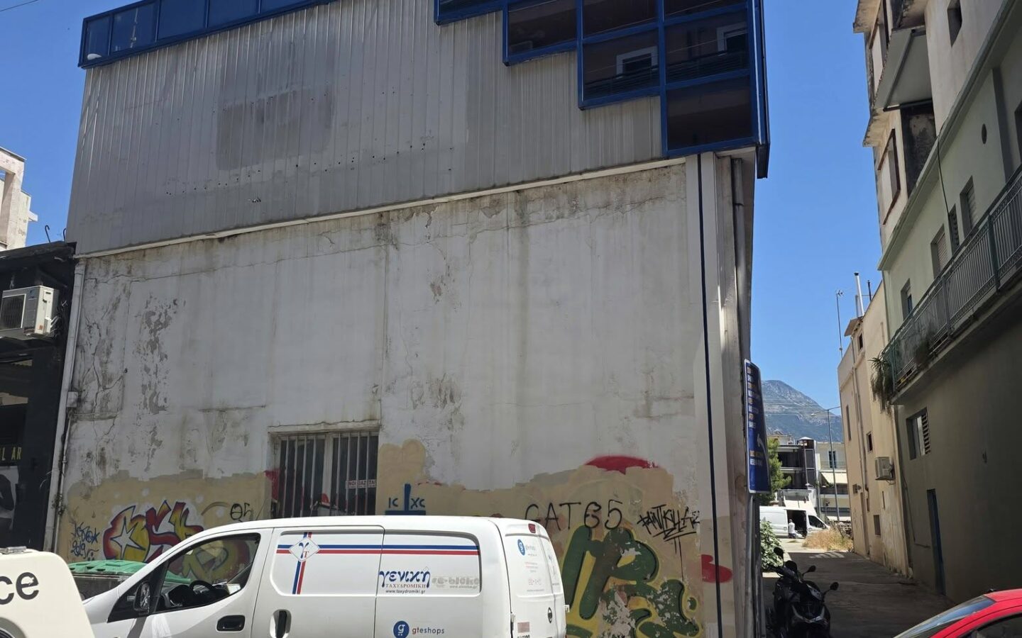 Commercial Property Of 1000 M² In Kalamata