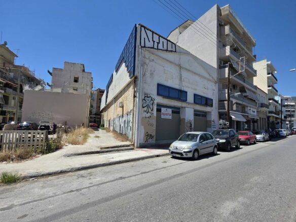 Commercial Property Of 1000 M² In Kalamata
