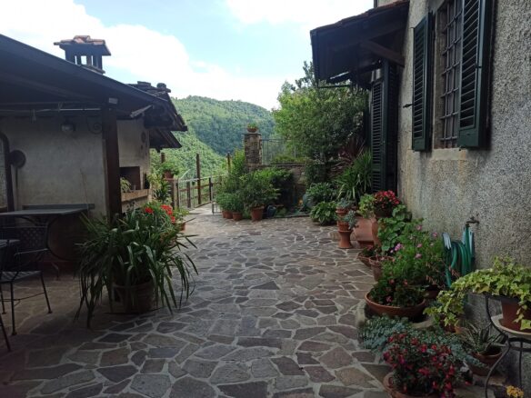 Detached House Of 100 M² In Tuscany