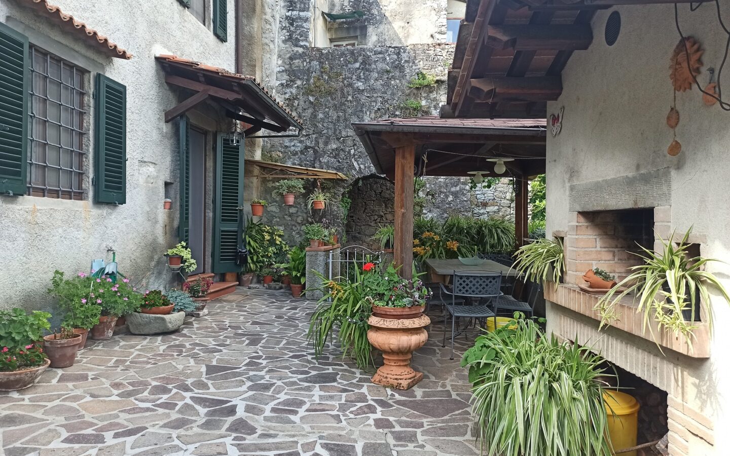 Detached House Of 100 M² In Tuscany