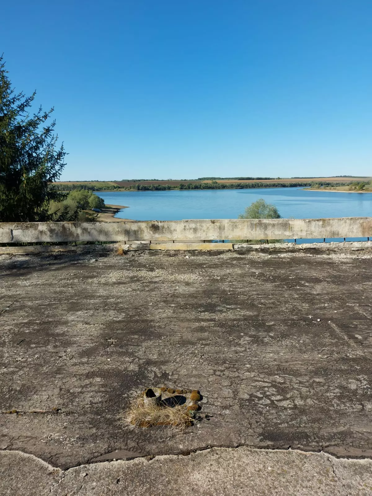 Investment Property With Lakefront Location In Belom Lomi Dam
