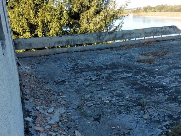 Investment Property With Lakefront Location In Belom Lomi Dam