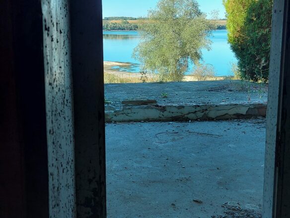 Investment Property With Lakefront Location In Belom Lomi Dam