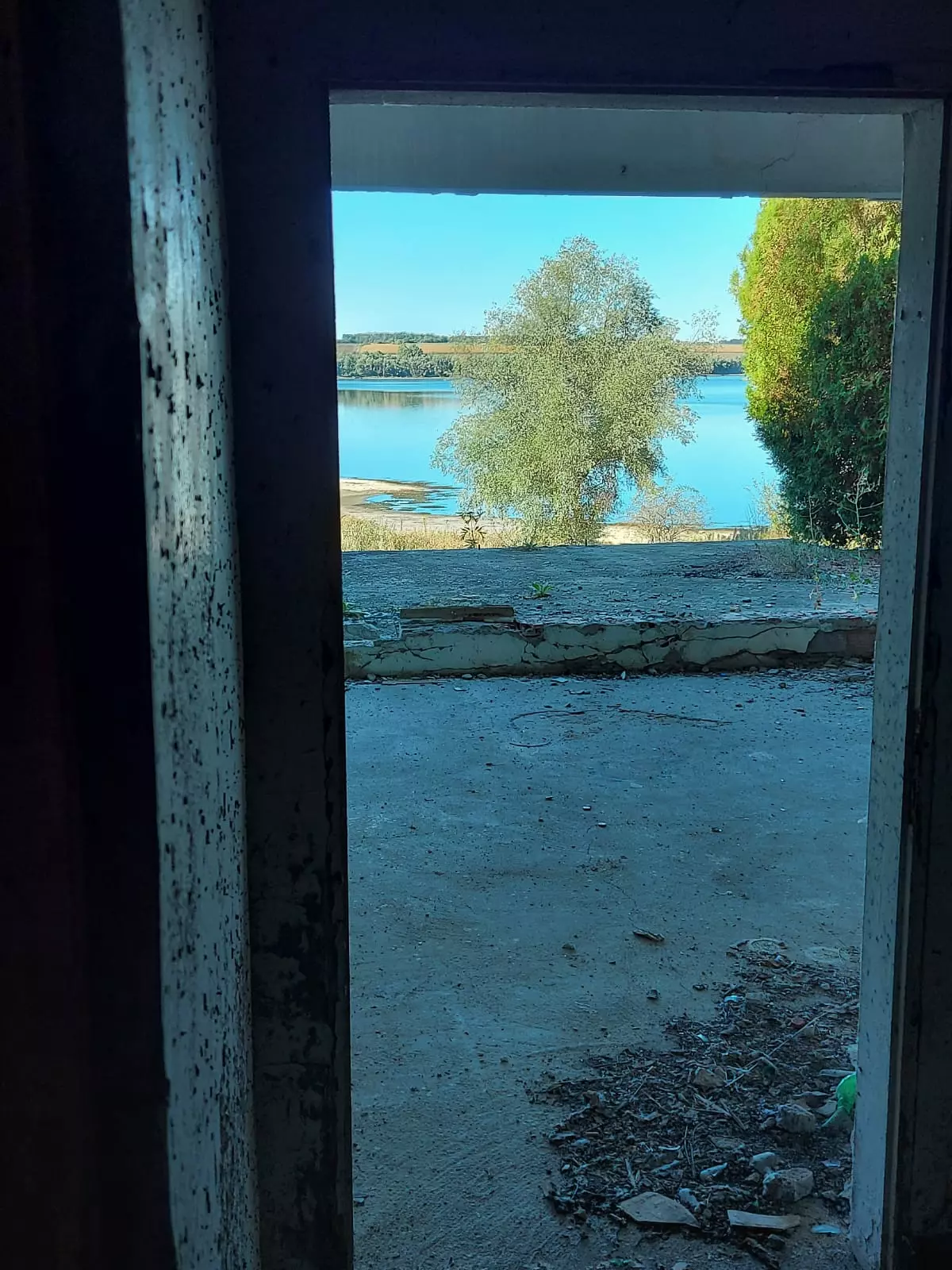 Investment Property With Lakefront Location In Belom Lomi Dam