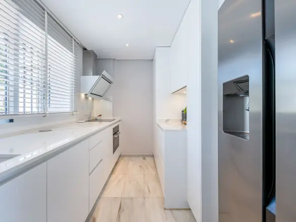 3-bedroom Property In Nueva Andalucía, Spain (147 M²)