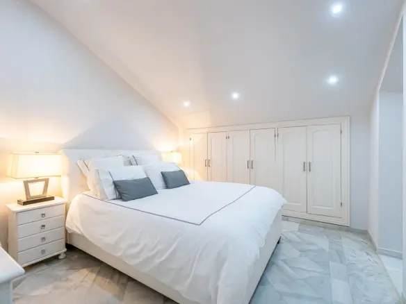 3-bedroom Property In Nueva Andalucía, Spain (147 M²)